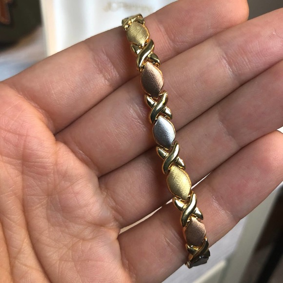 Vintage 90s JcPenney OTC 10K White Gold XO Bracelet & Earrings Set - Picture 3 of 15